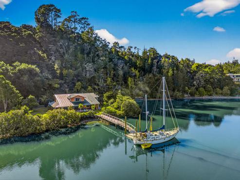 729 Waikino Road, Russell Surrounds