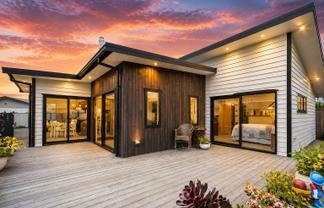 10A Queenwood Road, Levin