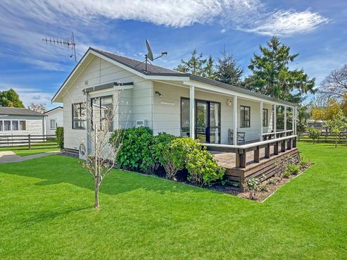 10 Antonia Place, Kinloch