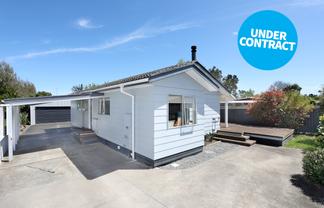 14b Vera Street, Marton