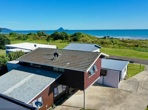 2/298 Ocean Road, Ohope