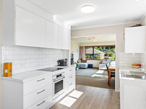 130 Centennial Avenue, Helensburgh