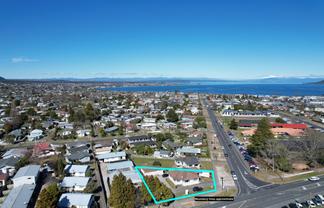 860m2 – 137 Spa Road, Taupo