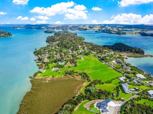 106 Ridge Road, Mahurangi East