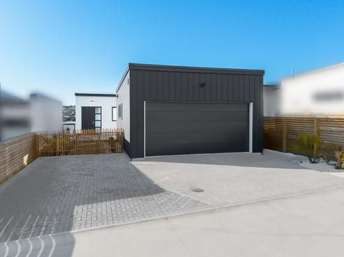 11 Kuhu Way, Silverdale