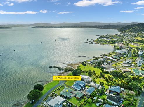16 Waikaraka Beach Road, Tamaterau