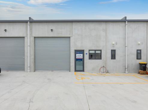 4/7 Lake Bryndwr Lane, Burnside