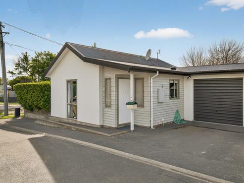 54 Silvester Street, Woolston