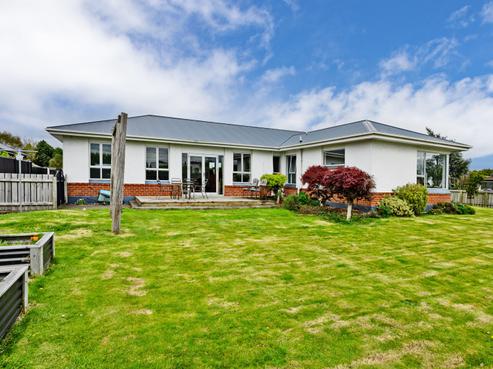 787 Queens Drive, Waikiwi