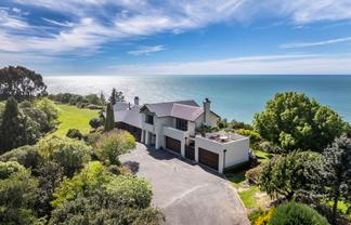 257 Cathedral Road, Gore Bay