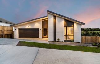 16 Skulander Crescent, Millwater