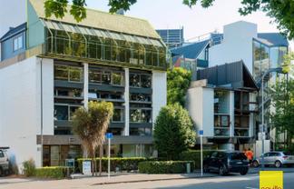 Penthouse CBD Office