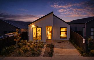 14 Horokaka Street, Massey