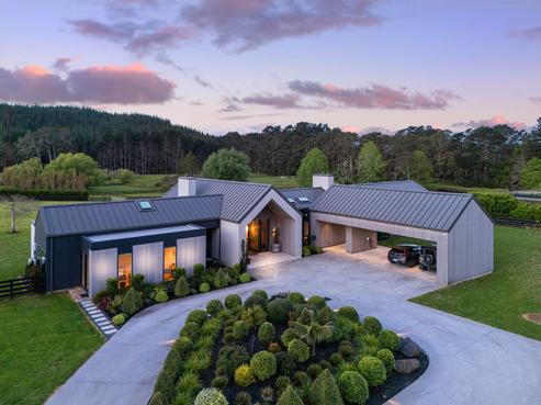 220 Mill Flat Road, Riverhead