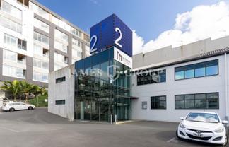 LEVEL 1 POLISHED OFFICE | BOARDROOM & FLEXIBILITY