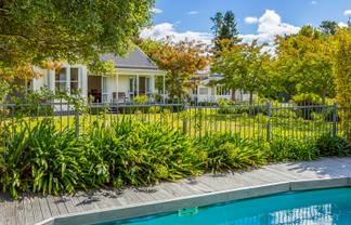 2/334 White Road, Broadlands Forest