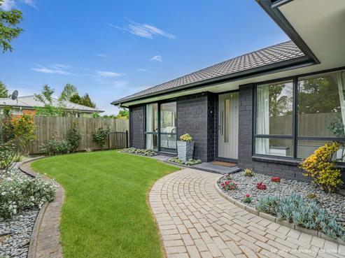 10B Basley Road, Owhata