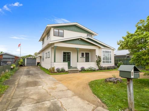 8 Chelwood Street, Takaro