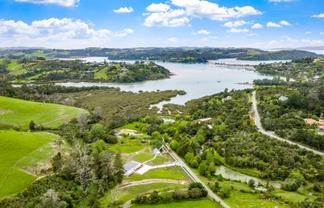 13 Ridgewater Lane, Matakana