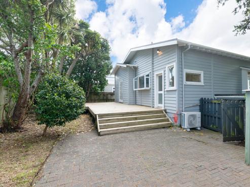 8B Quest Terrace, Mount Roskill