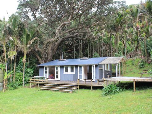 122 Garden Road, Piha