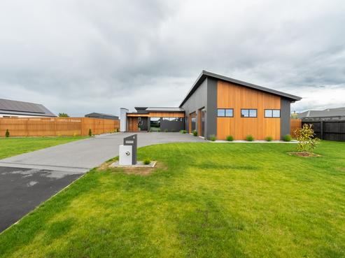 4 Barewood Grove, West Melton