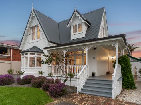 50 Takutai Avenue, Half Moon Bay