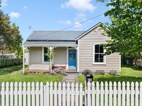 86 Fox Street, Featherston