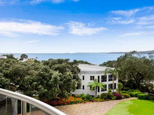 4/173C Hurstmere Road, Takapuna
