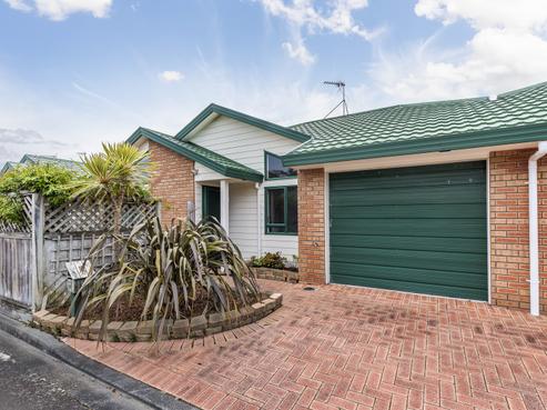 2/3 Byron Street, Miramar