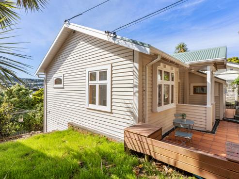 63 Rhine Street, Island Bay