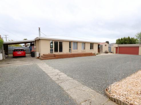 42 Kirkbride Street, Wallacetown