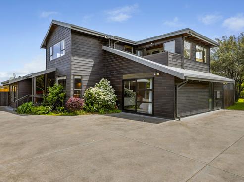 51 Kahurangi Drive, Rangatira Park