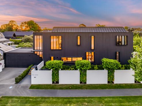 57 Garden Road, Merivale