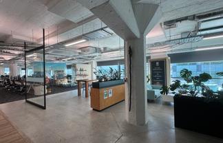 Large Contemporary Floorplate - Fitted Out Space