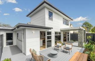 90A Grace Road, Avenues