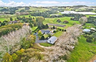 1153 Dairy Flat Highway, Dairy Flat