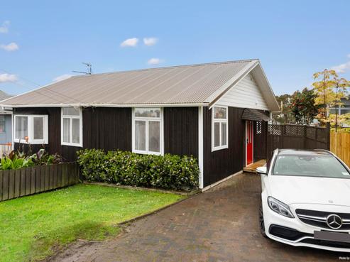 114 Sunnyside Road, Sunnyvale