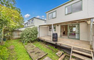4/5 Kilham Avenue, Northcote