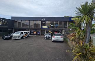 High Profile Ground Floor Office 