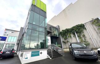 GROUND FLOOR GRAFTON OFFICE
