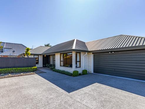 10 Ben Nevis Drive, Broomfield