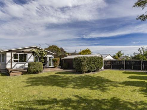 8 Stackhouse Avenue, Bishopdale