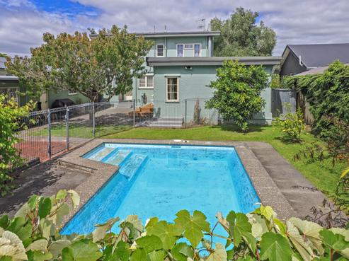 811 Saint Aubyn Street West, Saint Leonards