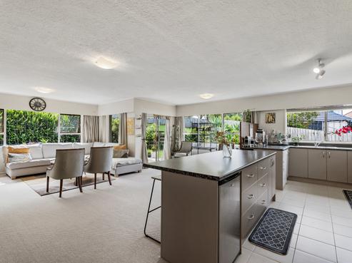 4/8 Yattendon Road, Saint Heliers