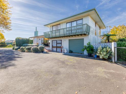 17 Gaisford Terrace, Waipukurau and Surrounds
