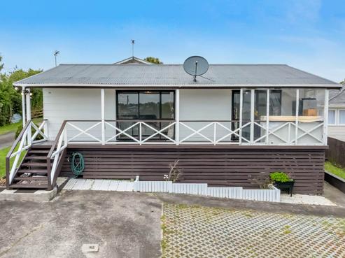 78A White Swan Road, Mount Roskill