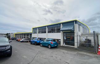 1,291SQM Prime Industrial Warehouse on Patiki Road
