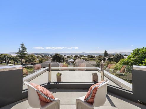 203 Muritai Road, Eastbourne