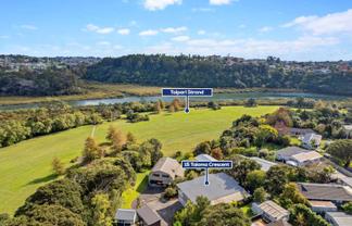 15 Taioma Crescent, Te Atatu Peninsula